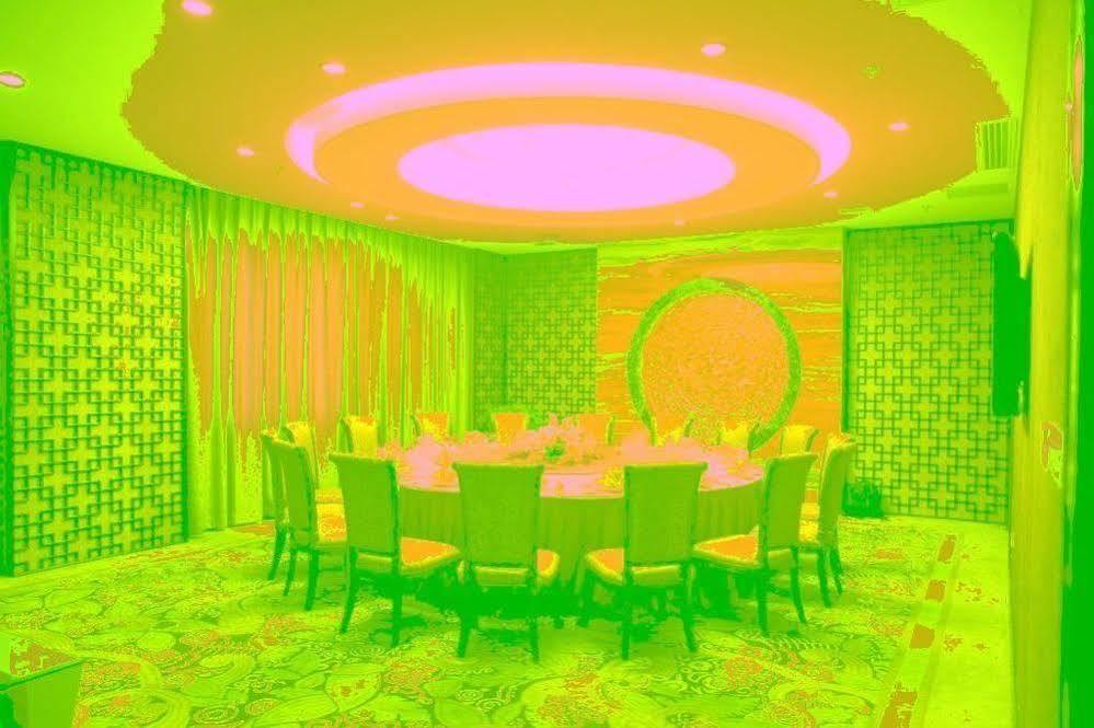Phoenix Grand Hotel Fenghuang Exterior foto