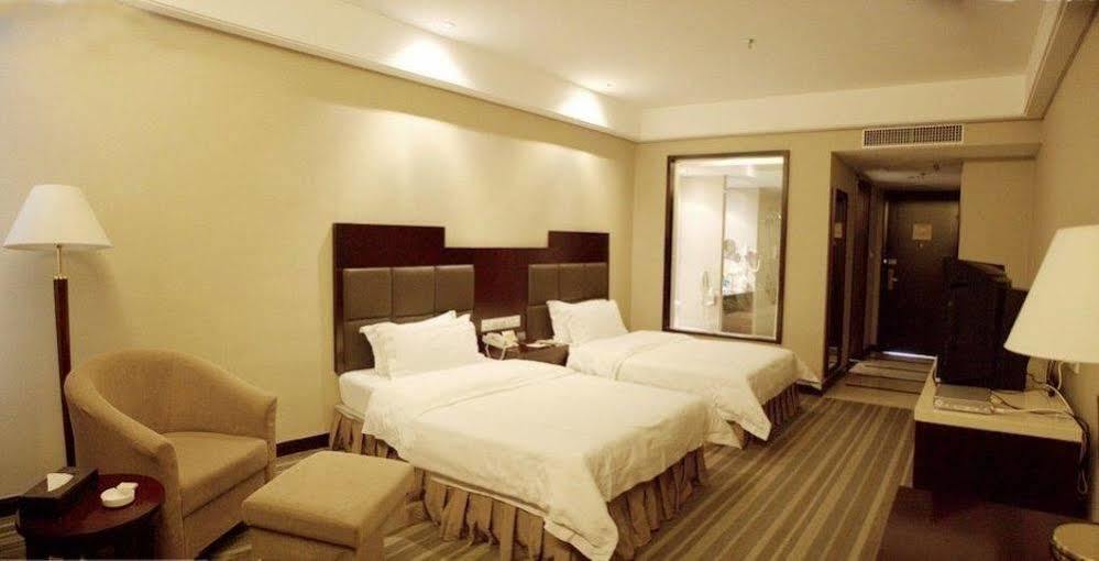Phoenix Grand Hotel Fenghuang Exterior foto
